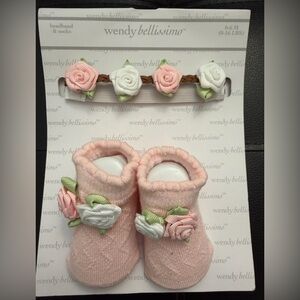 Wendy Bellissimo Pink and White Floral Baby Socks & Headband Set